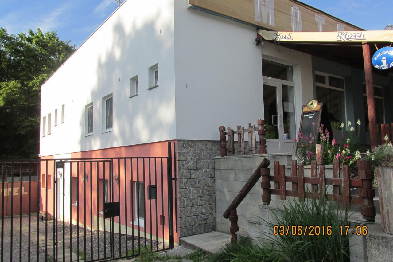 Motel Sofer Volkovce Exterior foto